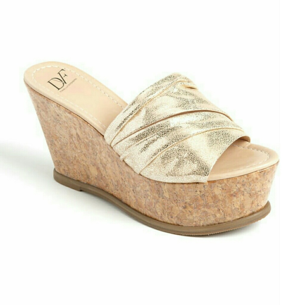 Diane Von Furstenberg Palm Cork Platform Wedge 10M